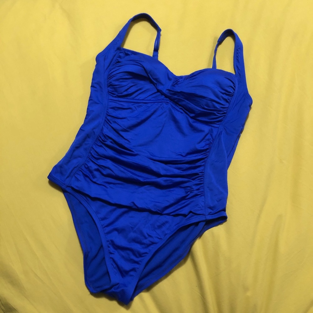 Liz Claiborne one piece swimsuit